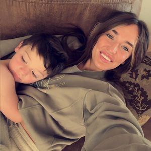 Meet your Posher, Tiara